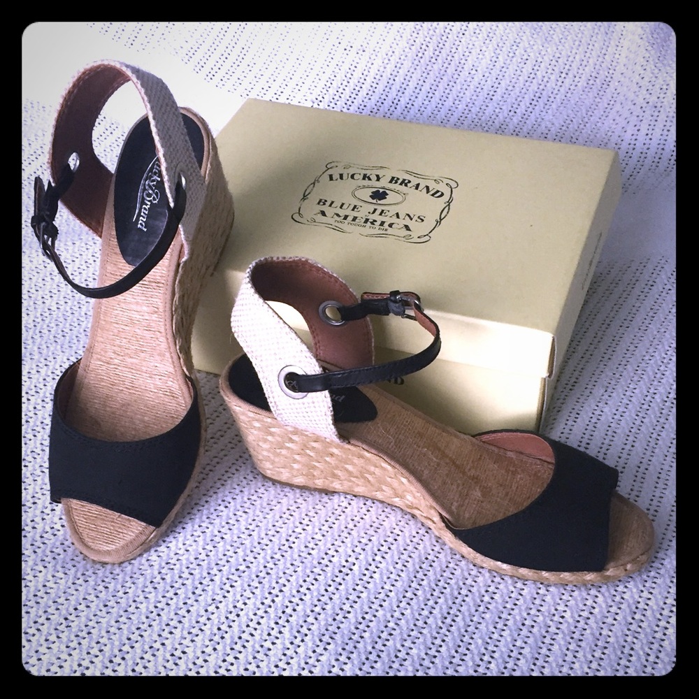 Lucky Brand Wedge Linen Sandal