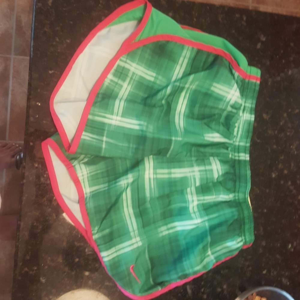 Nike short