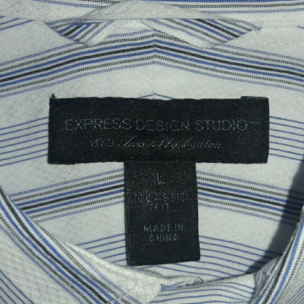 Button up - Picture 2 of 2