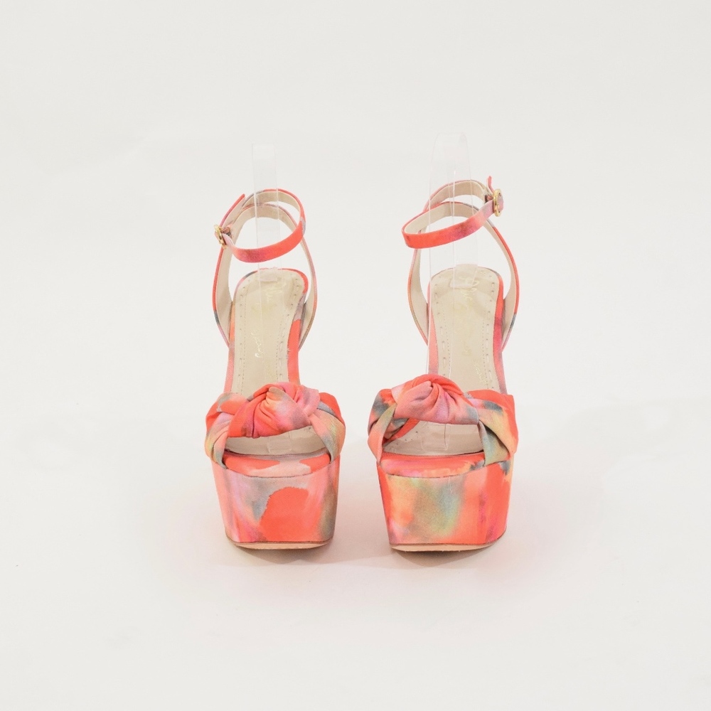 ❌SOLD❌NWOT Alice + Olivia Retro Pin-Up Wedges - Picture 2 of 5