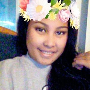 Meet your Posher, Micah ann