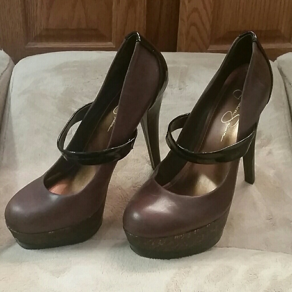 JESSICA SIMPSON HIGH HEELS PLATFORM  PUMPS