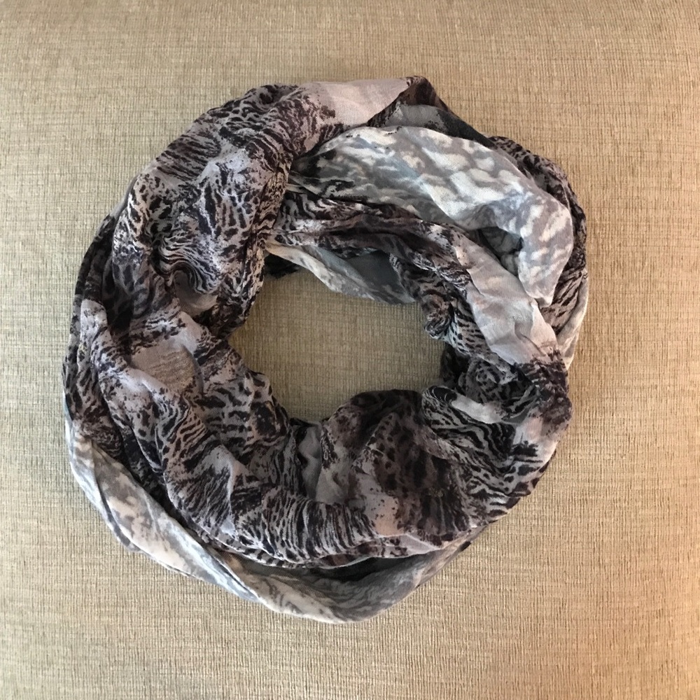 Animal Printed Express Infinity Scarf