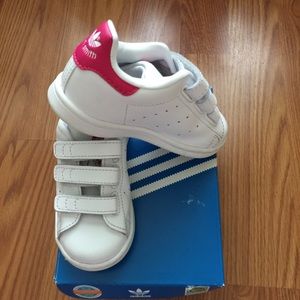 EUC Adidas Stan smith toddler girl 7K