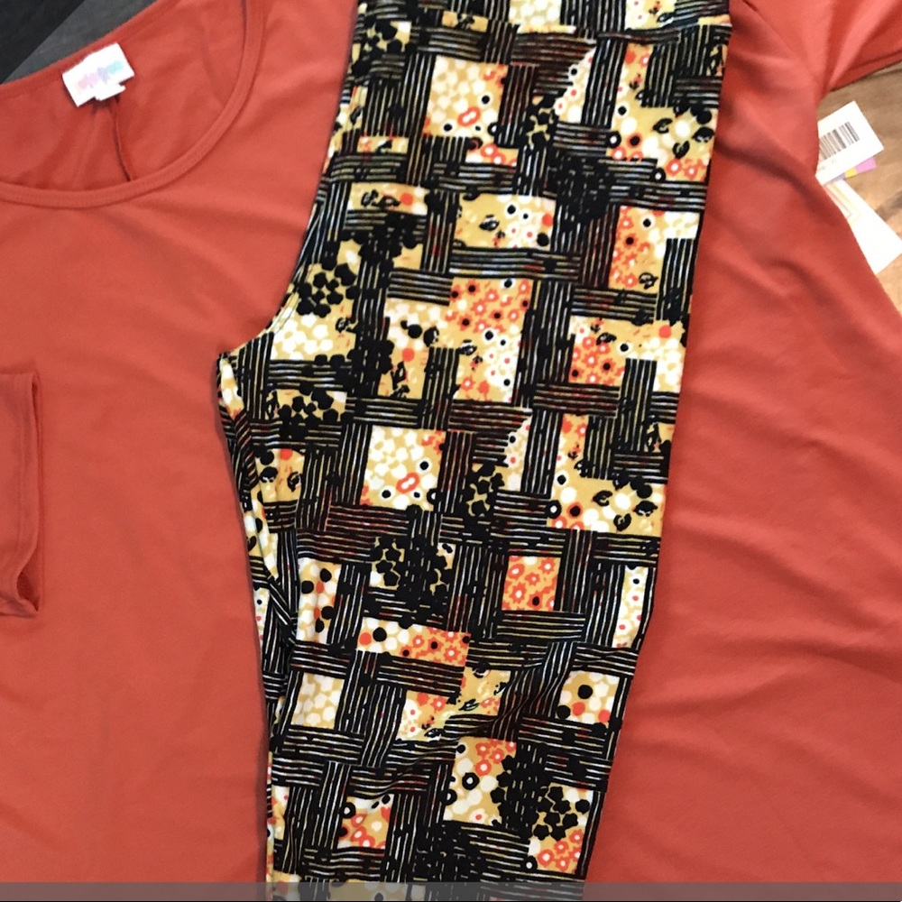 BNWT LuLaRoe XL Irma with TC leggings