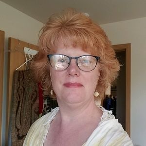 Meet your Posher, Gina
