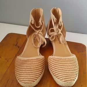 Lucky Brand Low Heel Sandal 6.5