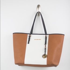 Michael Kors bucket bag