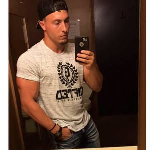 Meet your Posher, Kyle