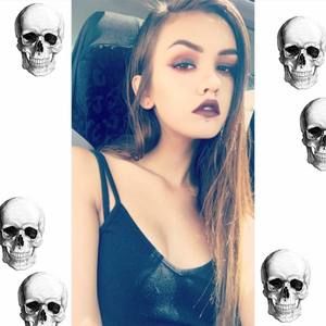 Meet your Posher, Mya