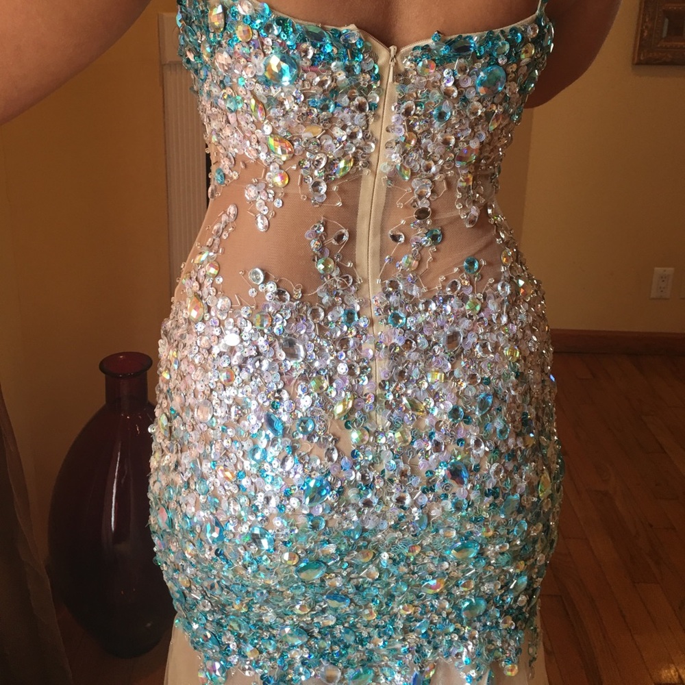 Jovani mermaid gown blue and nude - Picture 4 of 8