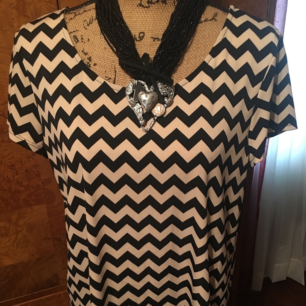 Black Chevron Top