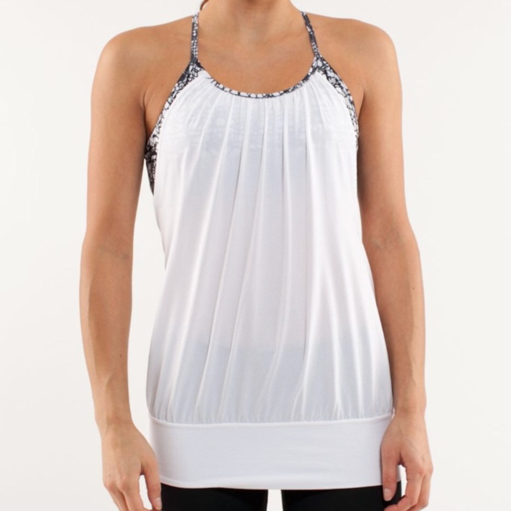 Lululemon No Limits Glacier Lace Grey Black Tank