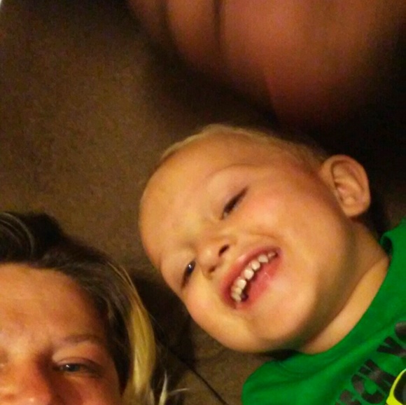 Meet your Posher, Melissa - Picture 1 of 1