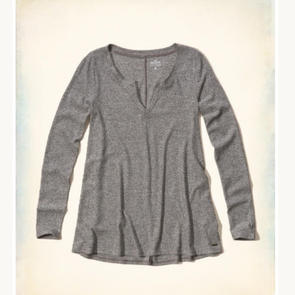 NWT : Hollister MustHave NotchFront Ribbed T-Shirt