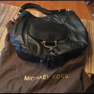 Michael Kors Purse (barely used)