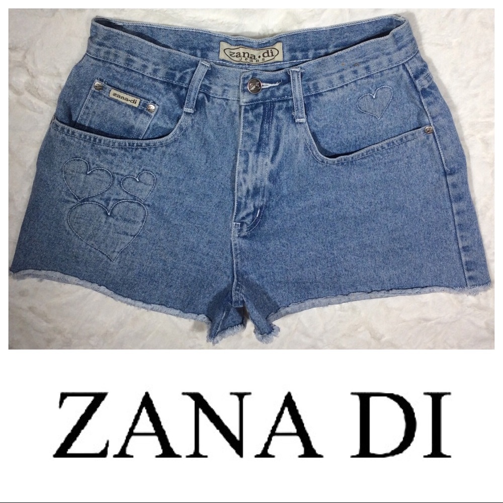 Zana Di High Waisted Puffy Heart Shorts, Size 7