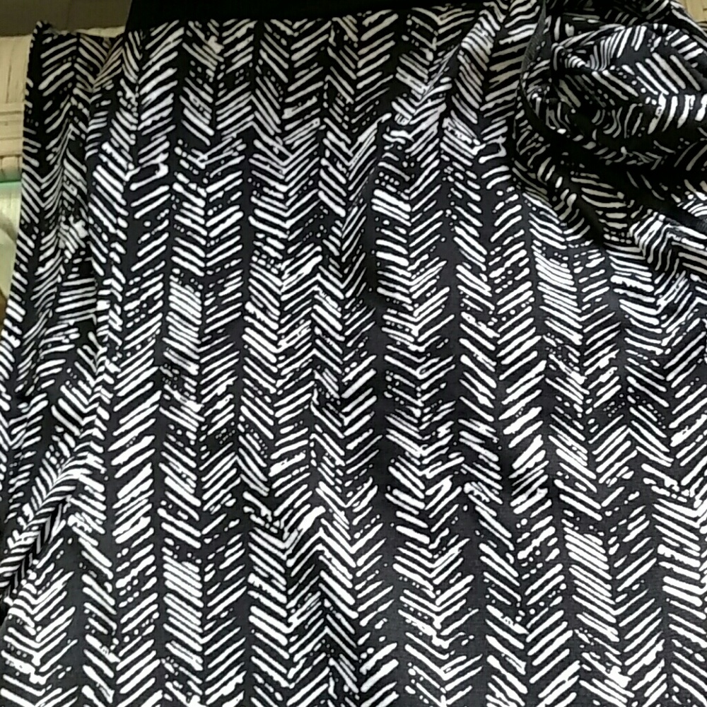 Pants 🎈🎈 - Picture 5 of 5