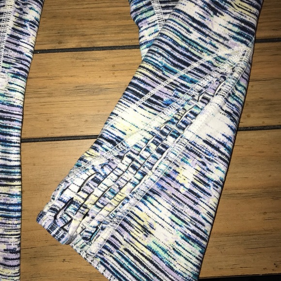 Work out capris - Picture 3 of 5