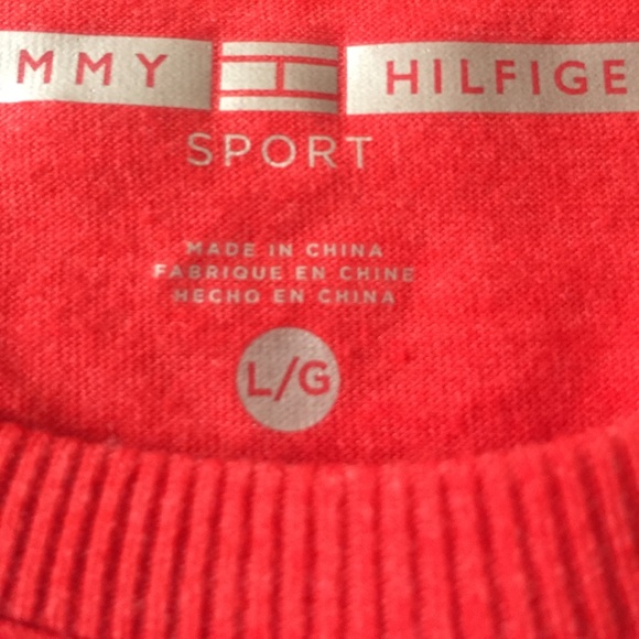 Tommy Hilfiger tee shirt - Picture 2 of 2