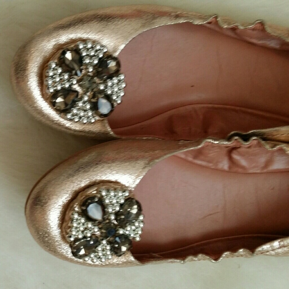 VINCE CAMUTO SHOES - Picture 1 of 4