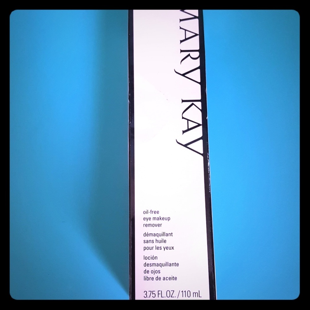 Oil Free Makeup Remover
