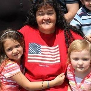 Meet your Posher, Linda