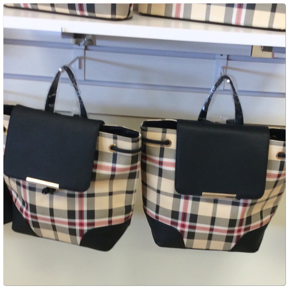 Plaid Check Drawstring Backpack - Picture 5 of 5