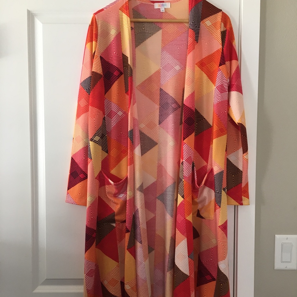 Lularoe Medium Sarah EUC