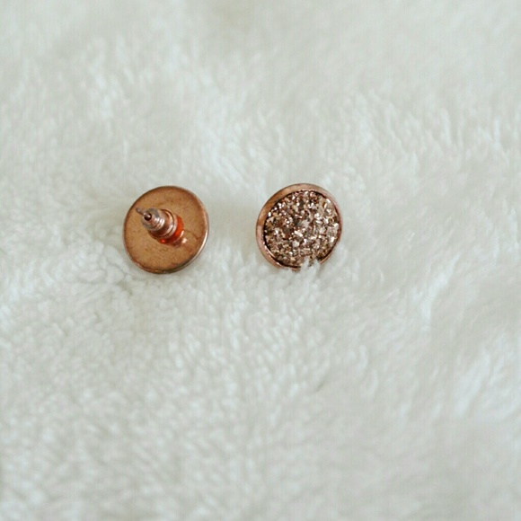 4/$20 - Button Druzy Earrings - Picture 2 of 4