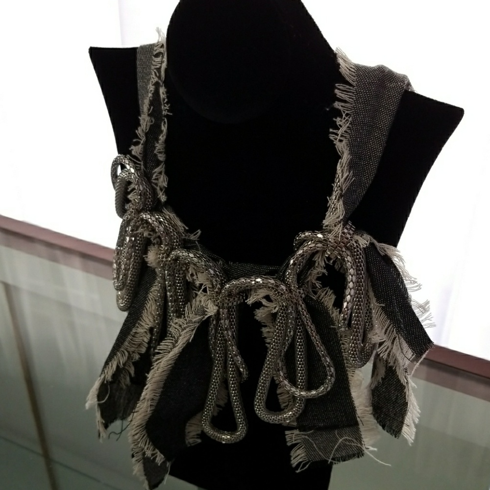 Denim Neclace
