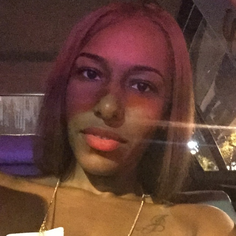 Meet your Posher, Jasmine