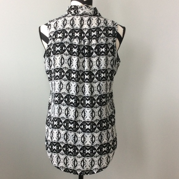 Olive & Oak Top - Picture 3 of 5