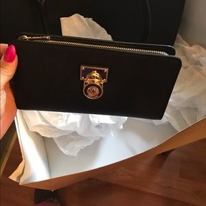 Michael kors purse and wallet NWT