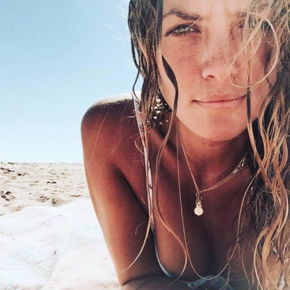 Meet your Posher, Kira