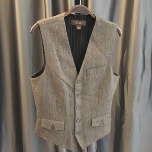 Sharp Beige/Brown Vest