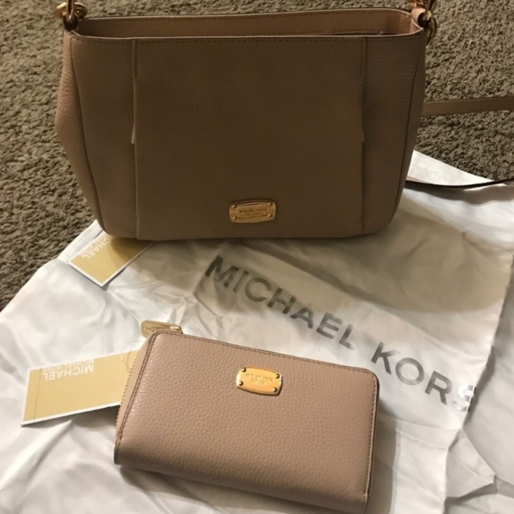 Michael kors set