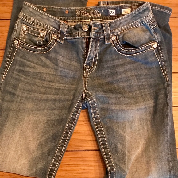 Ladies Miss Me Jeans - Picture 3 of 5