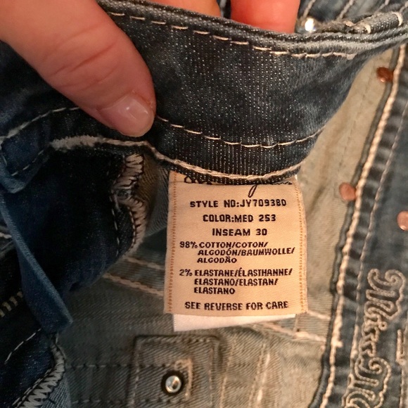 Ladies Miss Me Jeans - Picture 4 of 5