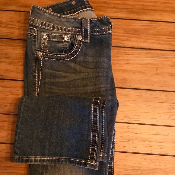 Ladies Miss Me Jeans - Picture 5 of 5