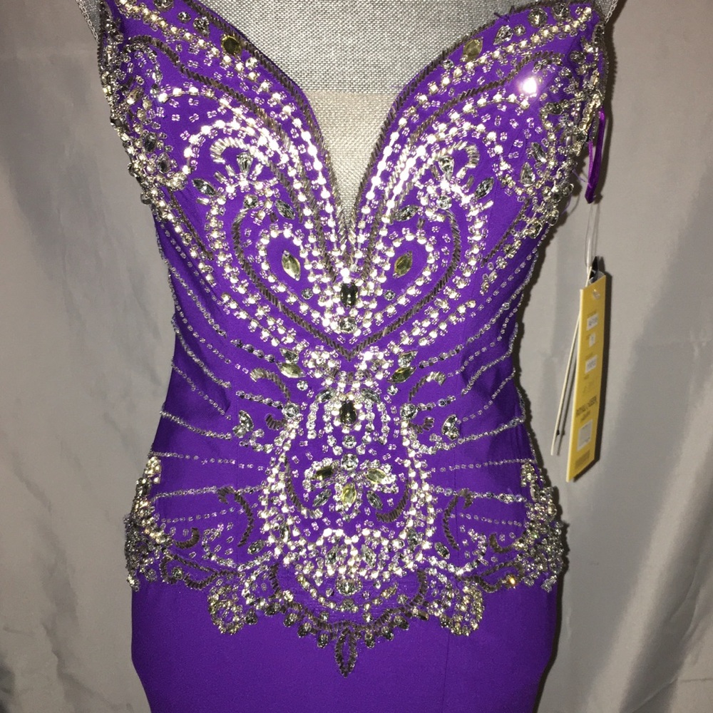 Royal Queen Collection Dress --Prom/Formal