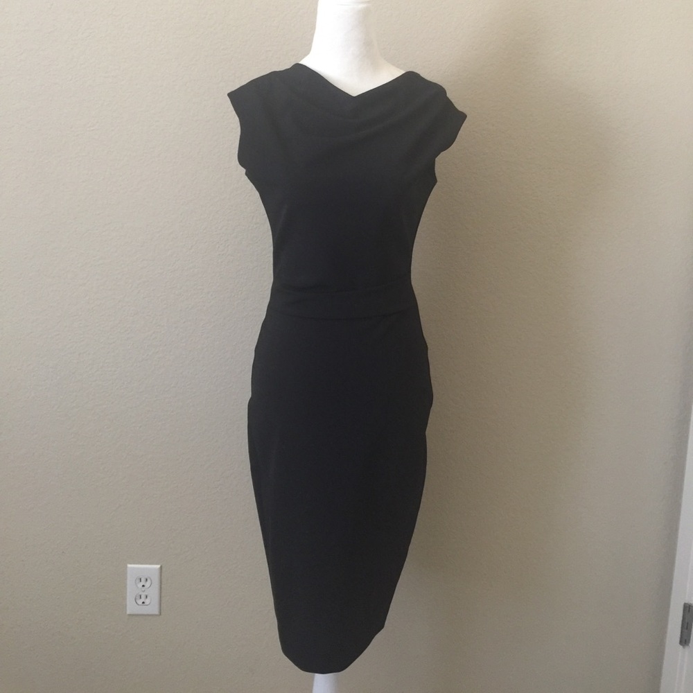 Zara fitted dress. Size M. Black.