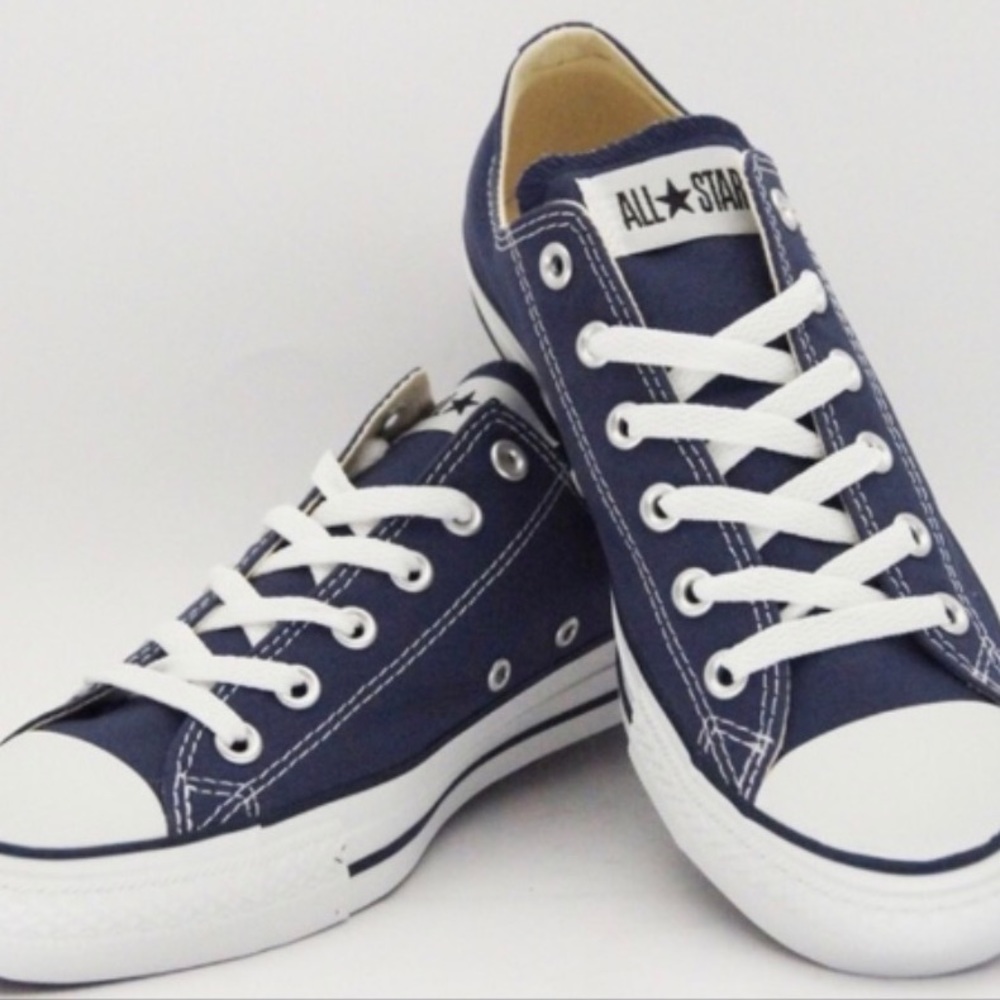 NWOT Converse All Star Men's 8.5 Women's 10.5