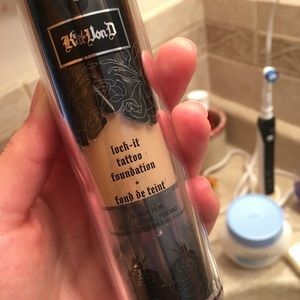 Kat Von D Lock It Tattoo Foundation