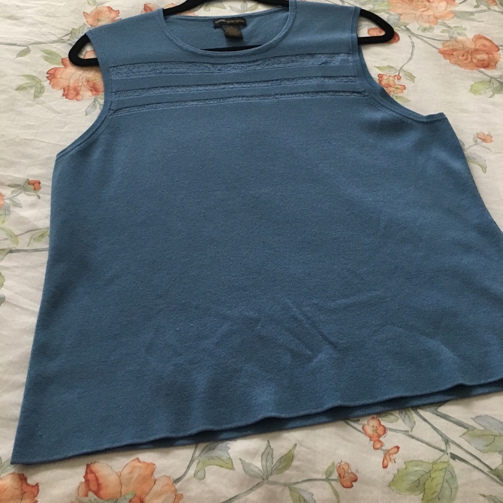 Sleeveless sweater