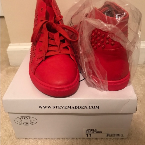 Steve Madden Shoes - Steve Madden Level S Sneakers