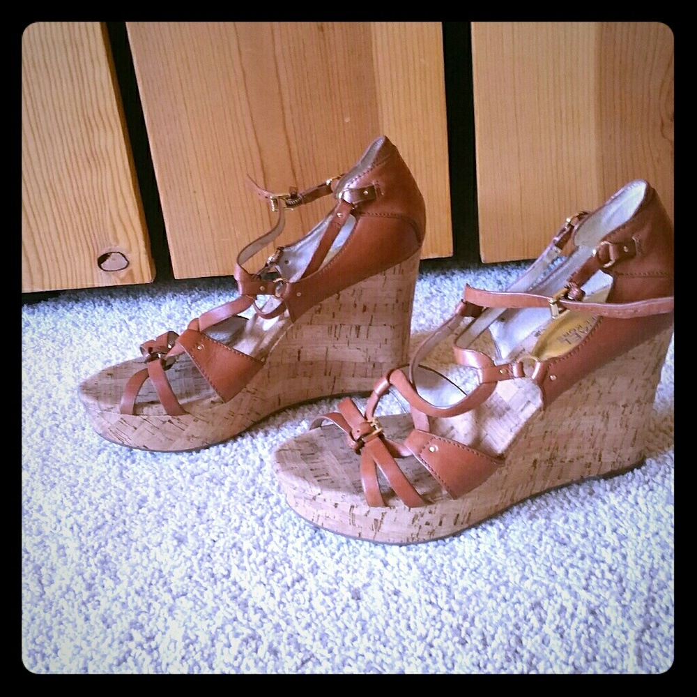 Clearance!!!!!!!!! Michael Kohr Cork Bottom Wedges