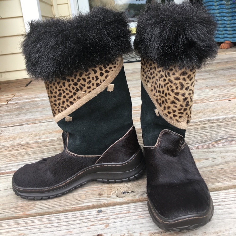 Winna Brown suede animal print winter boots