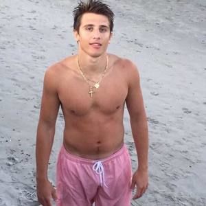 Meet your Posher, Peter