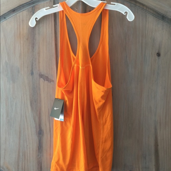 Lowest price!! NWT-orange Nike dri-fit tank - Picture 2 of 4
